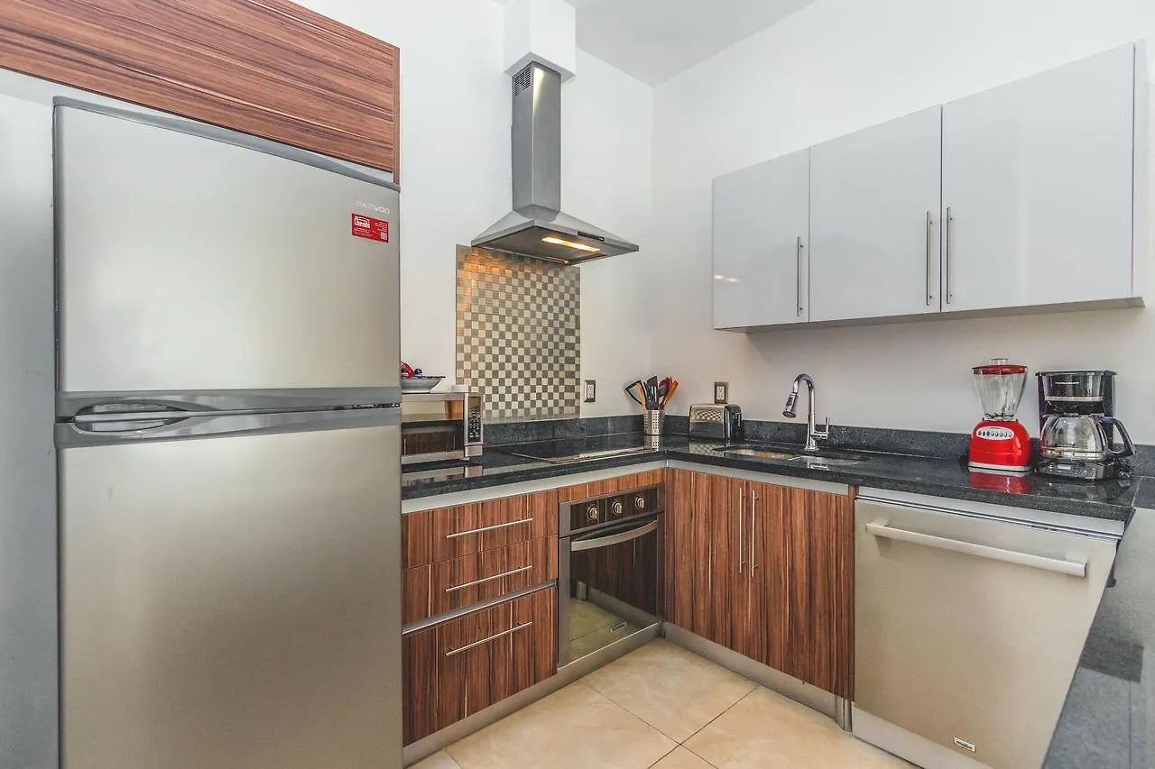 Downtown Condo - Menesse 25/26 普拉亚卡门 公寓